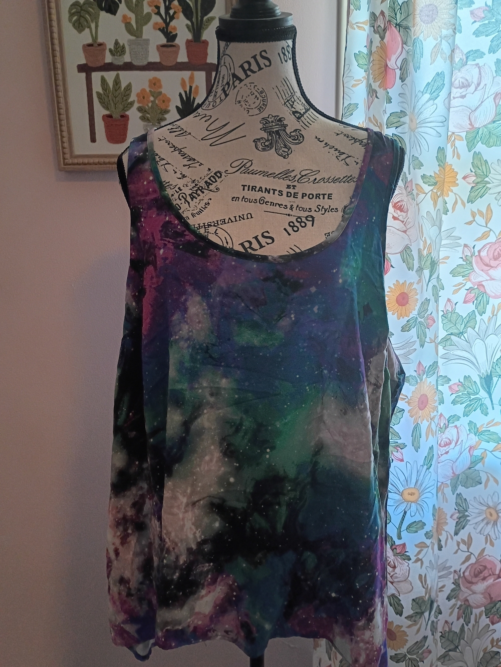 torrid Galaxy Print Tank Top in Green and Purple